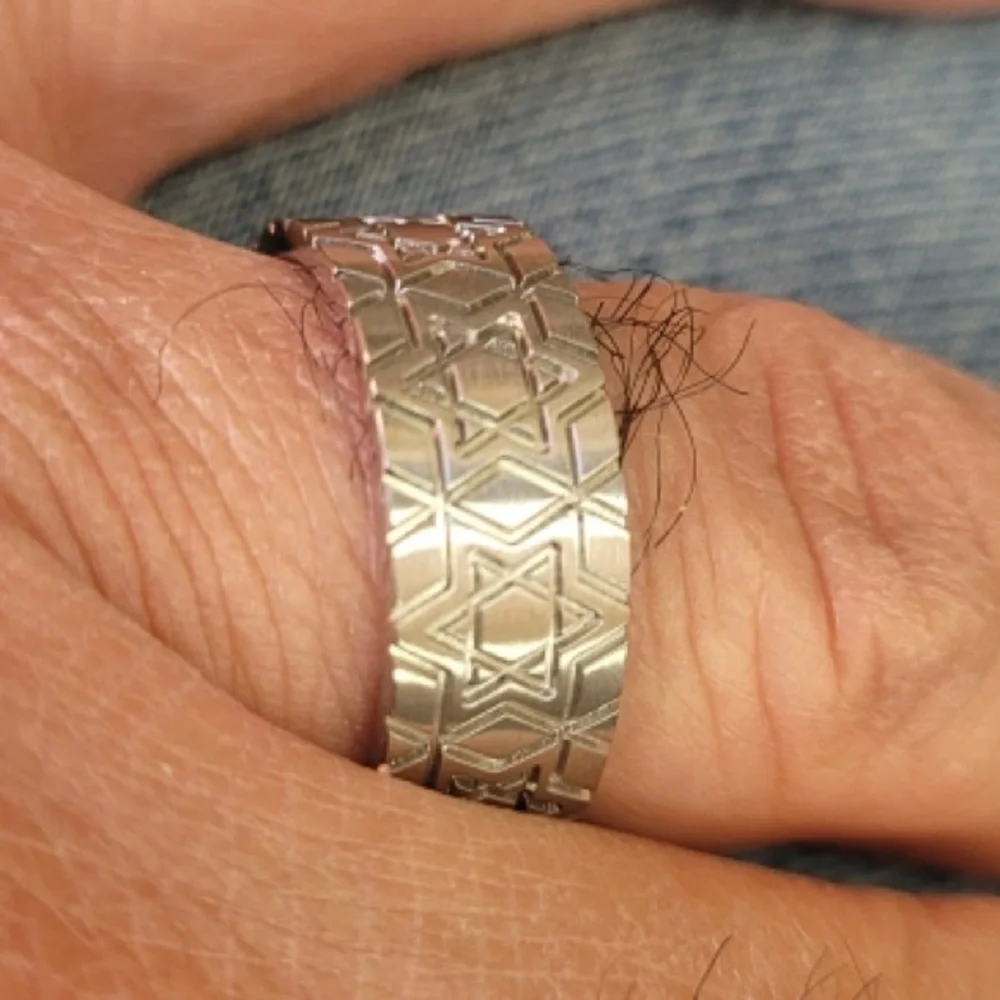 N/A 8mm wedding